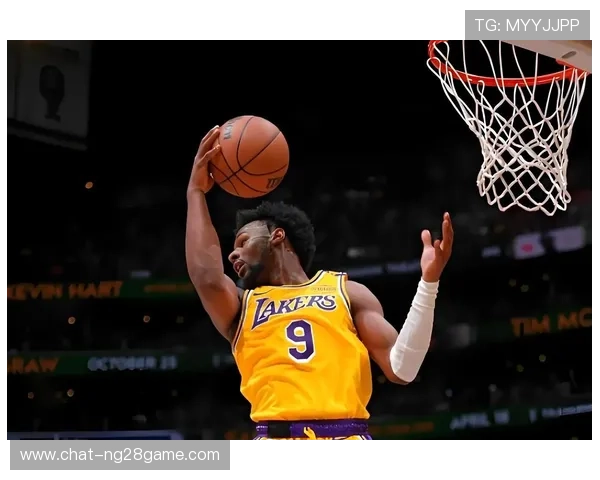 NBA最新动态:詹姆斯带领湖人冲击季后赛,字母哥助力雄鹿稳居东部第一 NBA最新动态:詹姆斯带领湖人冲击季后赛,字母哥助力雄鹿稳居东部第一