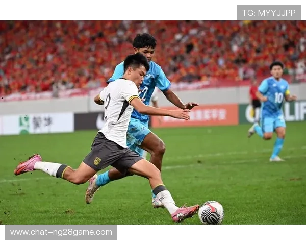 中国足球新纪元开启 国足备战亚洲杯冲击最佳成绩 中国足球新纪元开启 国足备战亚洲杯冲击最佳成绩